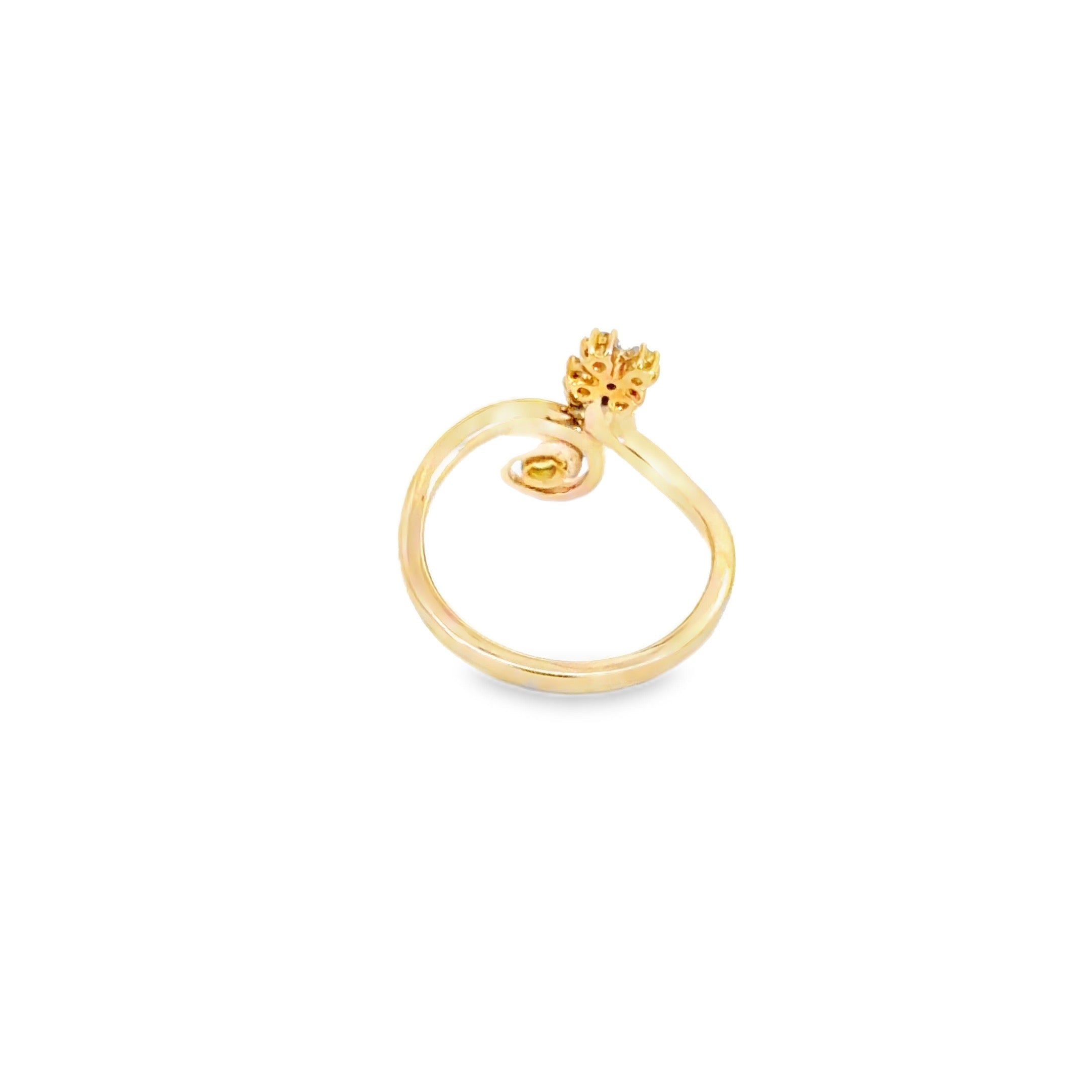 Green Garnet Spiral Cocktail Ring · 18K Yellow Gold